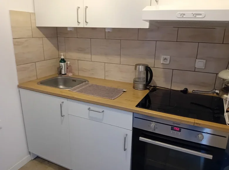 Квартира 1 комната 30 м² в Варшаве, Польша