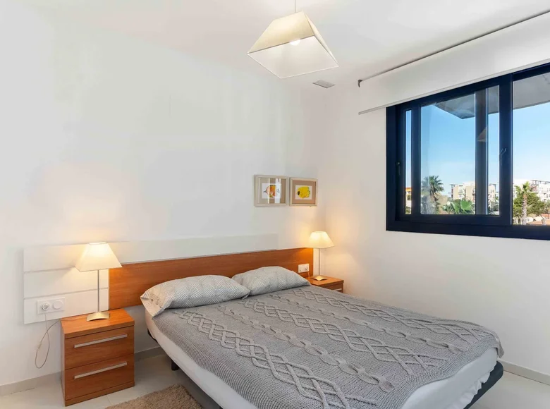 Wohnung 2 Schlafzimmer 83 m² Torrevieja, Spanien