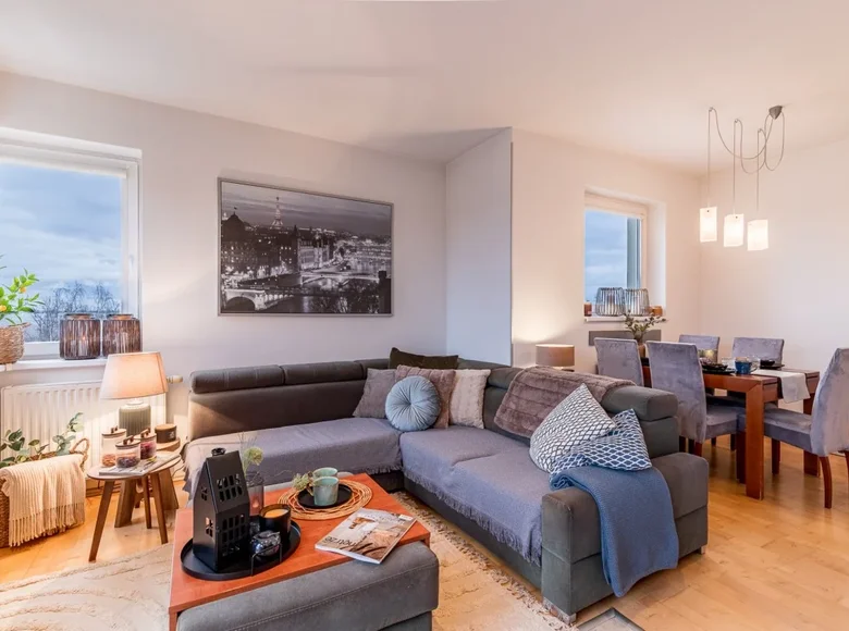 Mieszkanie 5 pokojów 85 m² Wrocław, Polska