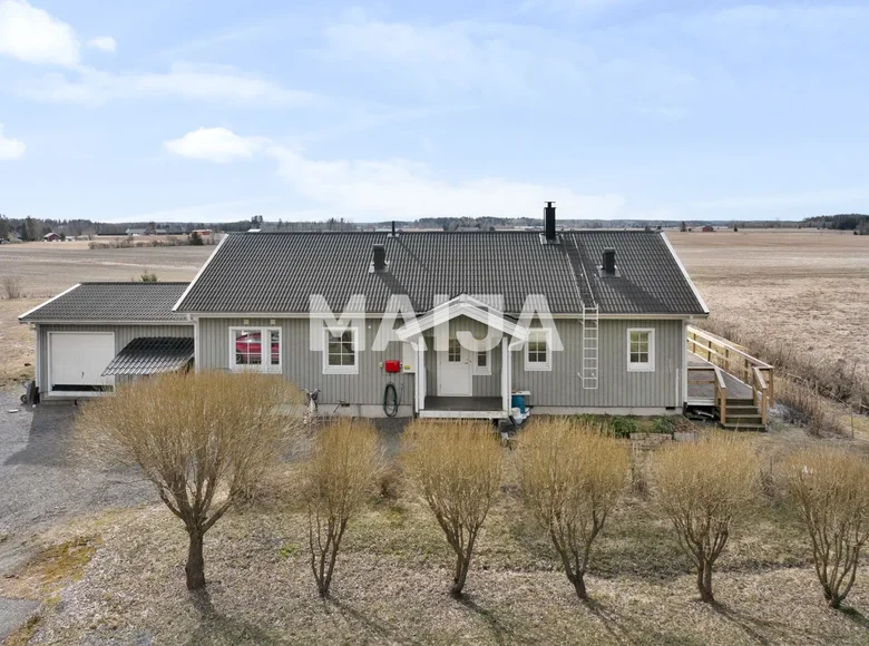 Dom 4 pokoi 117 m² Tarvasjoki, Finlandia