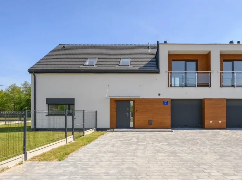 6 room house 156 m² Otwock, Poland