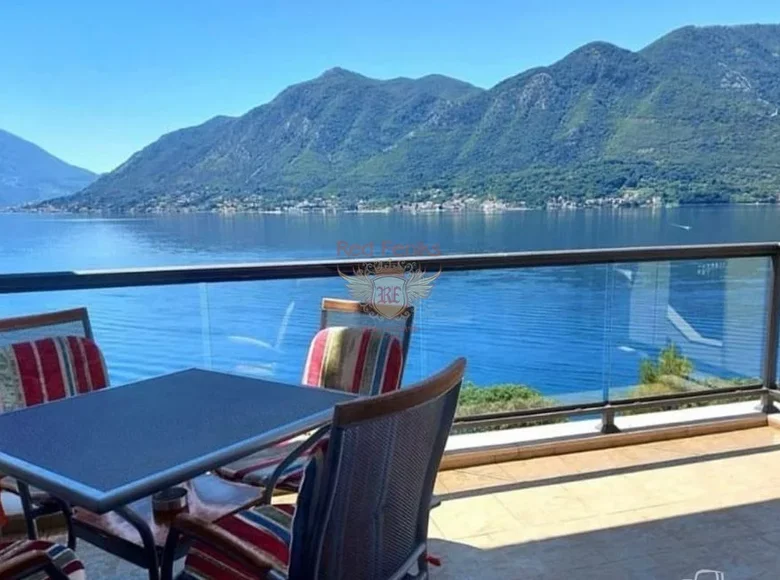 2 bedroom apartment 95 m² Montenegro, Montenegro