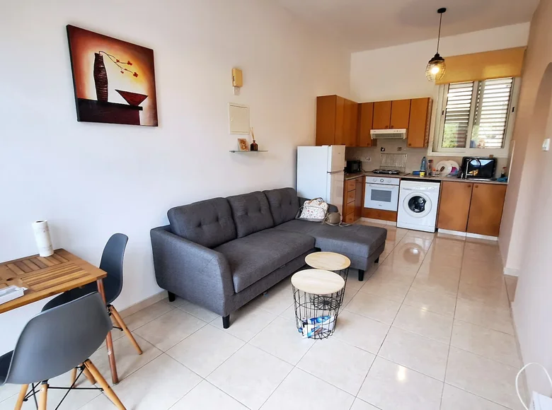 1 bedroom apartment 50 m² in Paphos Municipality, Cyprus