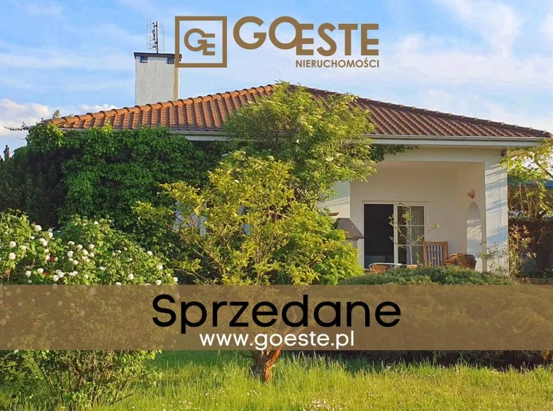 House 10 rooms Smolice, Poland