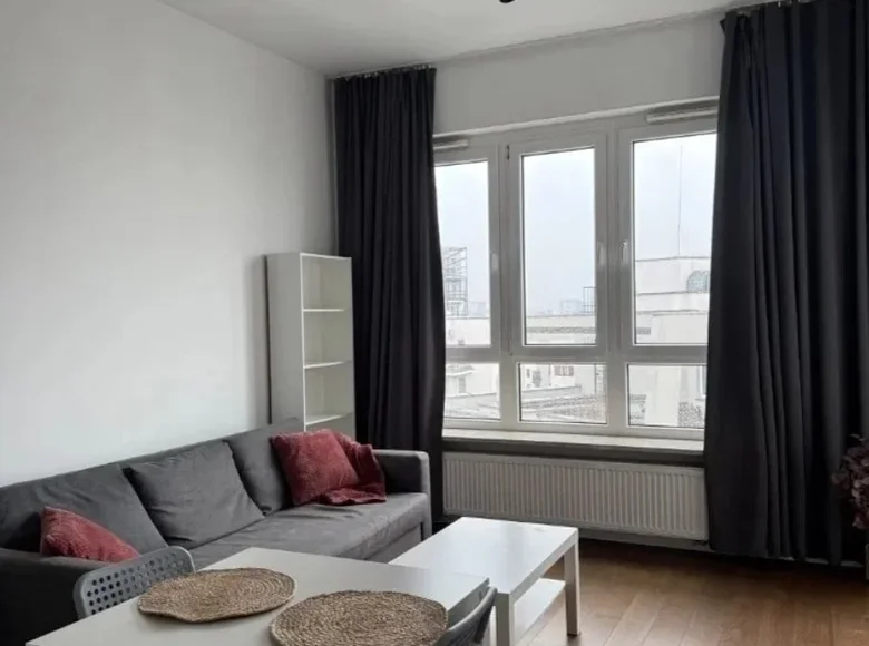 2 room apartment 46 m² in Warsaw, Poland
