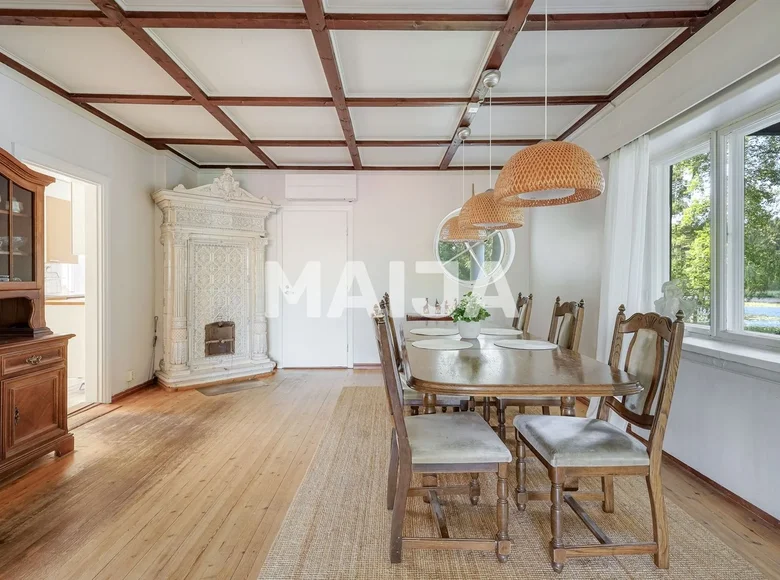 Дом 8 комнат 250 м² Skogsby, Финляндия