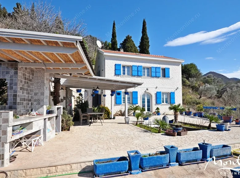 Willa 4 pokoi 308 m² Tivat, Czarnogóra