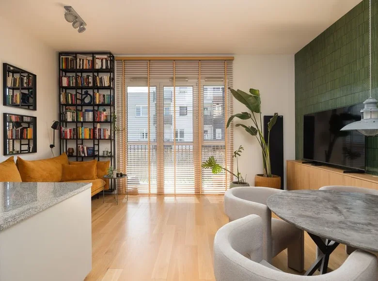 Квартира 3 комнаты 67 м² Варшава, Польша