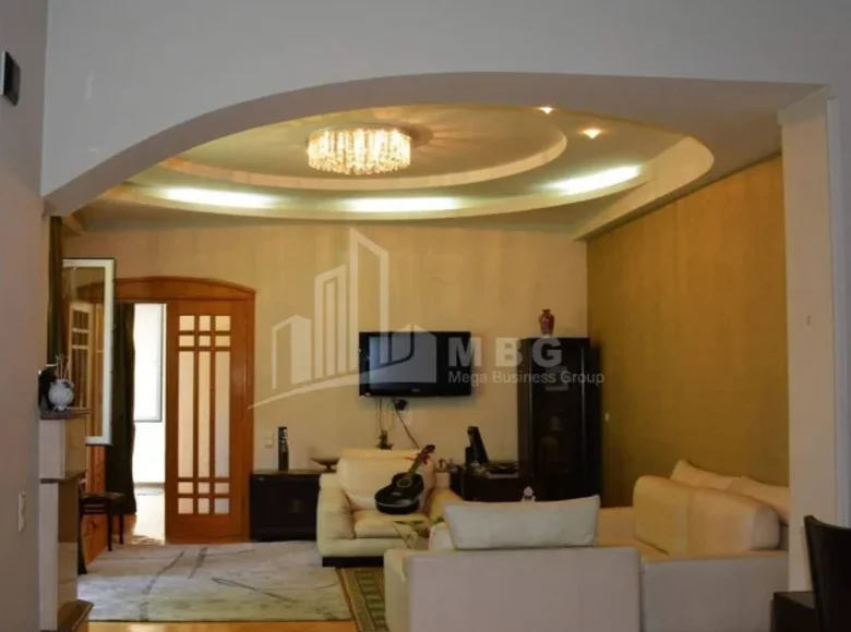 5-Zimmer-Villa 220 m² Tiflis, Georgien