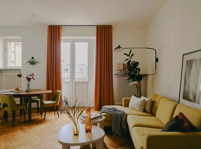 2 room apartment 83 m² Warsaw, Poland