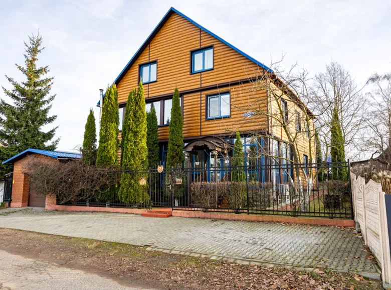Haus 6 zimmer 353 m² Zdanovicki sielski Saviet, Belarus
