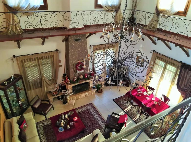 Вилла 6 спален 350 м² Oreokastro Municipality, Греция