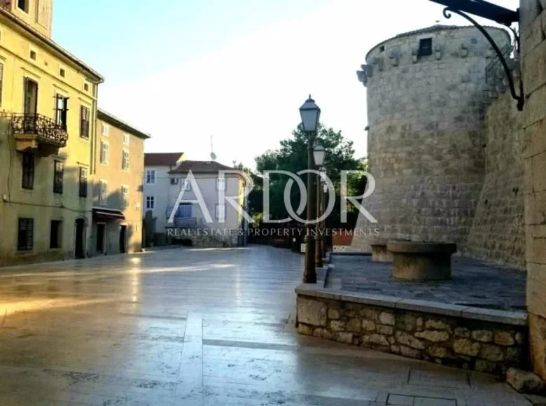 6 bedroom house 250 m² Krk, Croatia