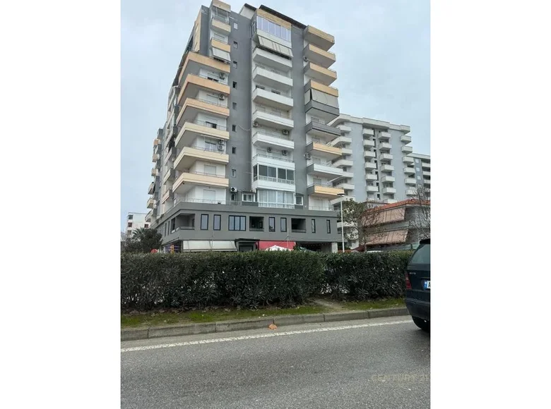 2 bedroom apartment 111 m² Bashkia Vlore, Albania