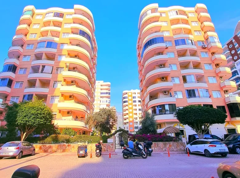 Mieszkanie 3 pokoi  Mahmutlar, Turcja