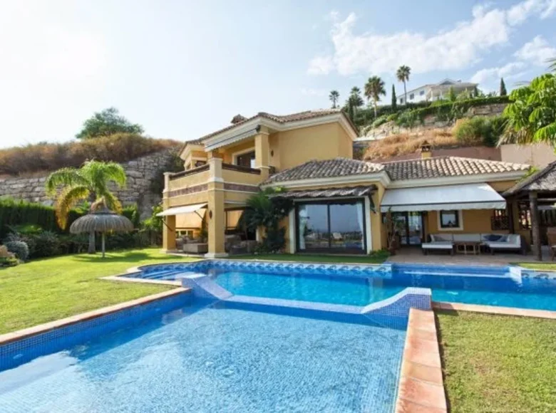 Villa de 4 dormitorios 418 m² Abadín, Španjolska