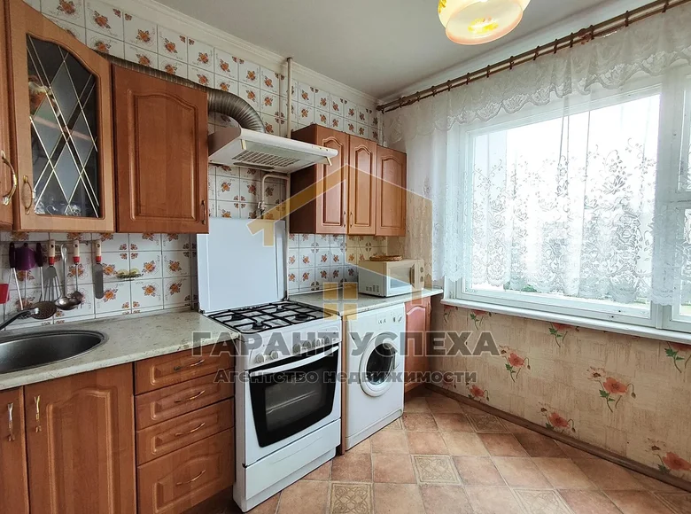 Mieszkanie 3 pokoi 74 m² Muchaviecki sielski Saviet, Białoruś