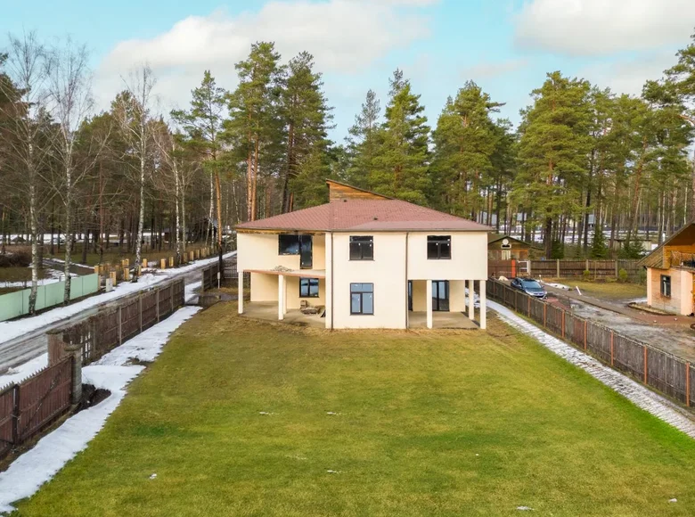 Dom 7 pokojów 405 m² Adazu pagasts, Łotwa