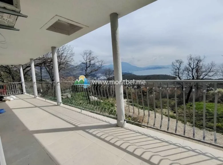 5 bedroom house 164 m² Sutomore, Montenegro