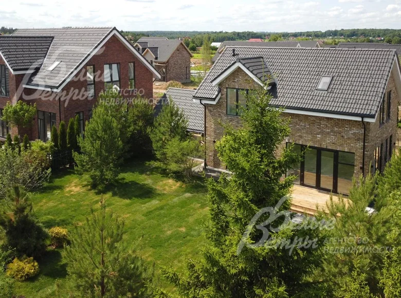 Maison 4 chambres 120 m² Podolsk Urban Okrug, Russie