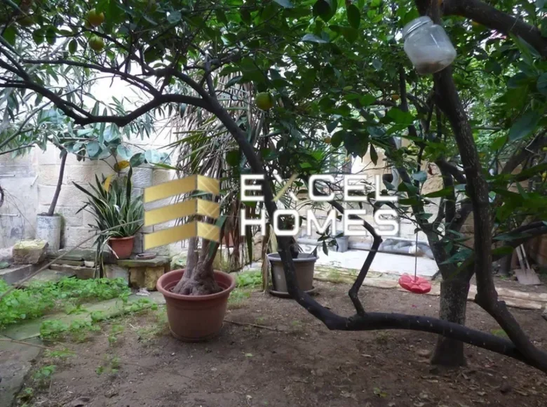 2 bedroom house  Żejtun, Malta