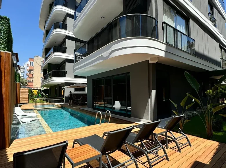 Mieszkanie 3 pokoi 70 m² Oba, Turcja