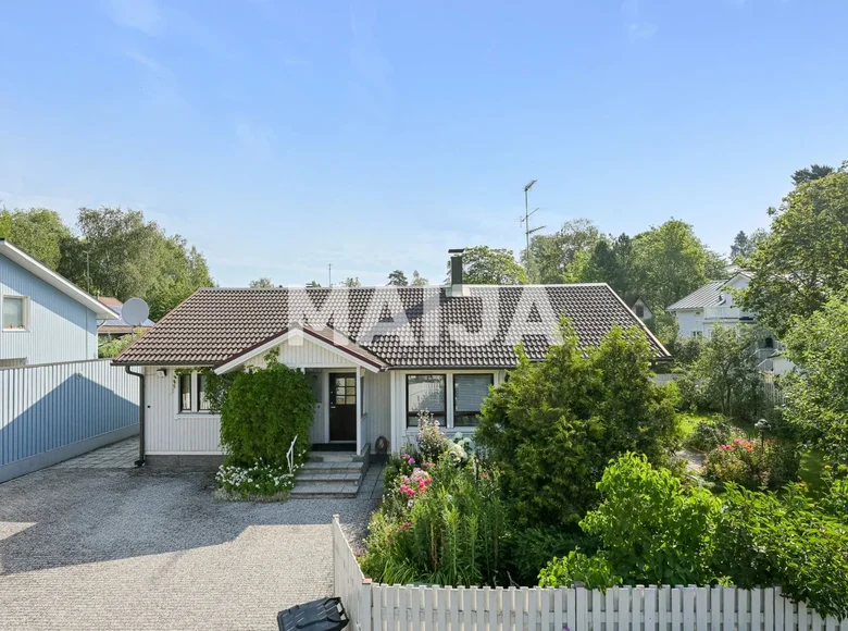 Дом 4 комнаты 116 м² Helsinki sub region, Финляндия