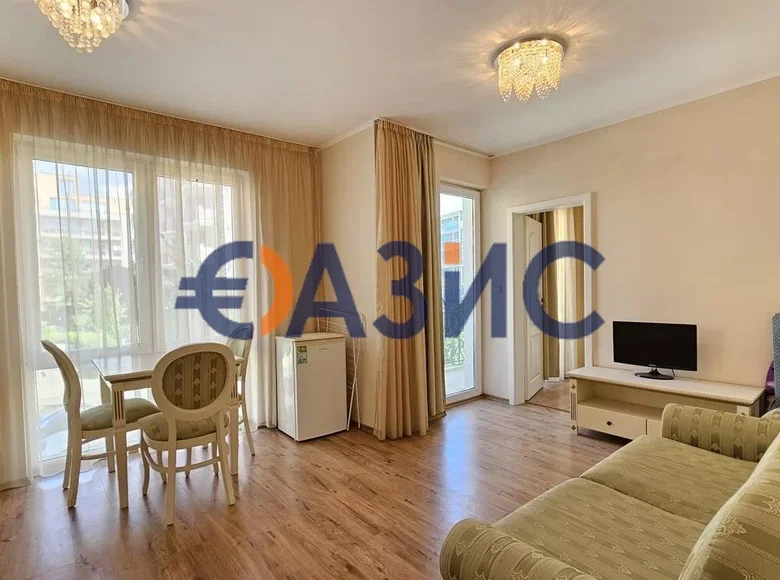 Квартира 2 спальни 48 м² Несебр, Болгария