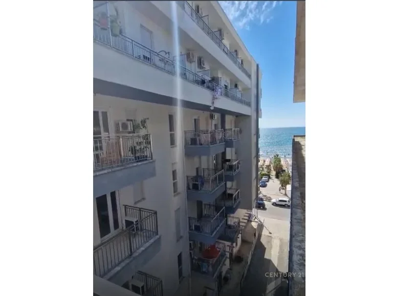 Квартира 2 комнаты 101 м² Лежа, Албания