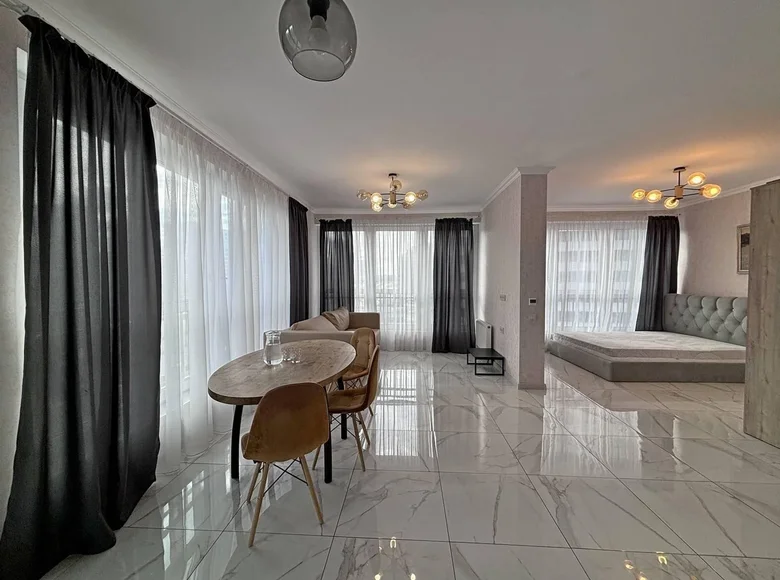 Appartement 3 chambres 69 m² Minsk, Bélarus