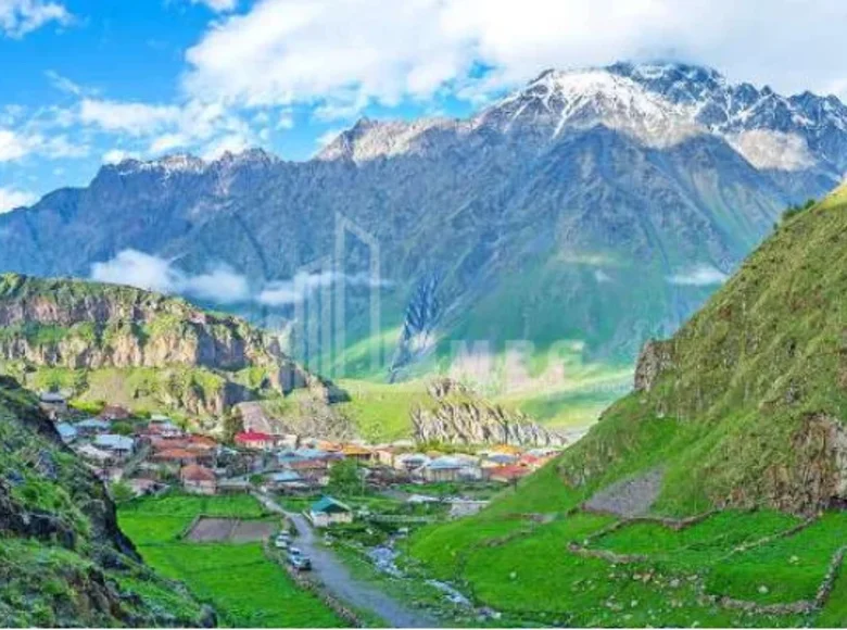 Земельные участки 1 600 м² Тбилиси, Грузия