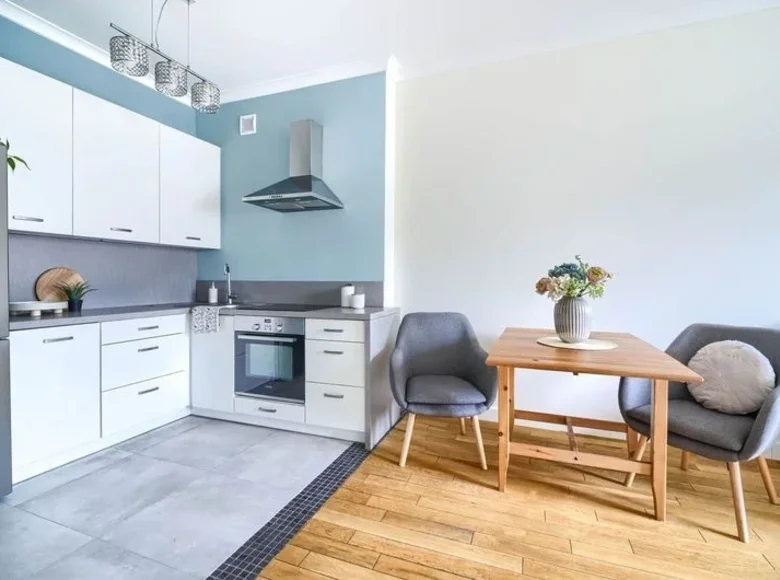 Квартира 3 комнаты 56 м² Варшава, Польша