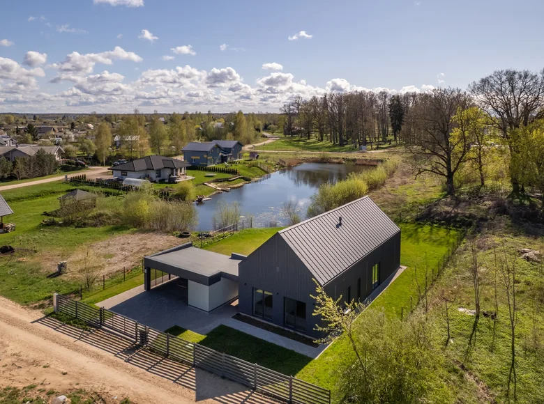 Casa 4 habitaciones 205 m² Adazi, Letonia