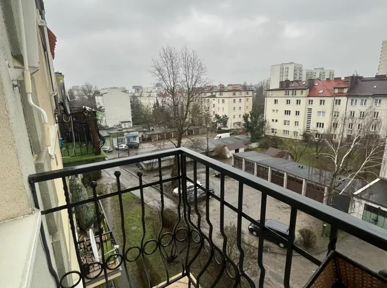 2 room apartment 47 m² Warsaw, Poland