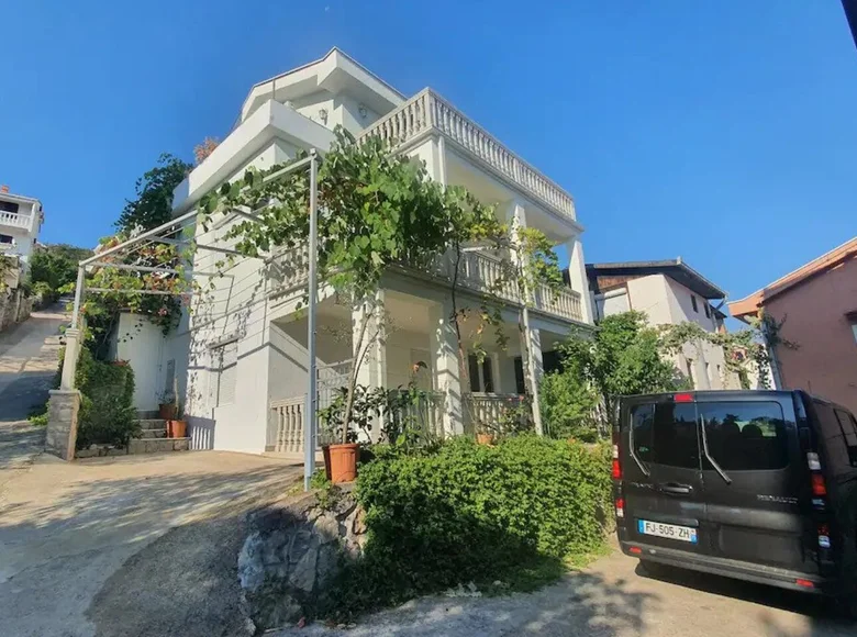 Дом 2 спальни 100 м² Крашичи, Черногория