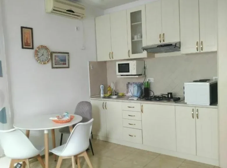 Квартира 1 спальня 45 м² Сутоморе, Черногория