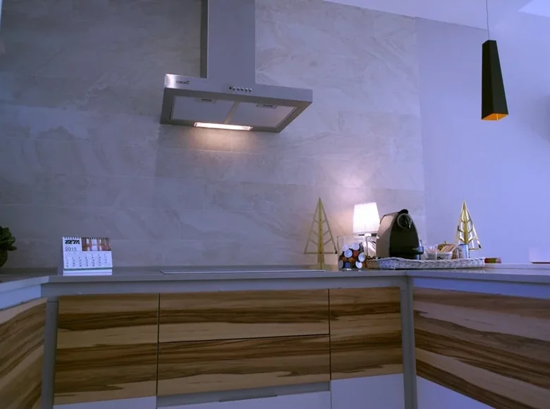 3 bedroom apartment 96 m² Abadin, Spain