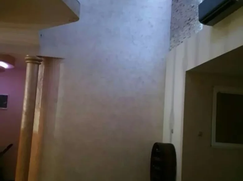 4 bedroom house 500 m² Podgorica, Montenegro