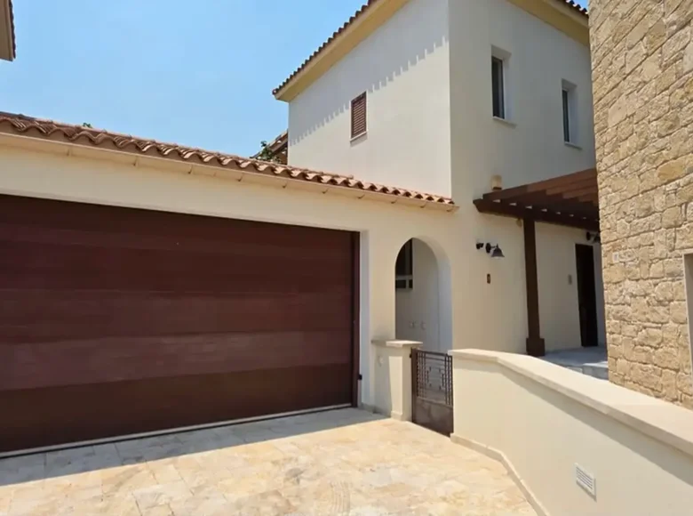 4 bedroom Villa 290 m² Limassol, Cyprus