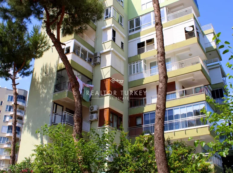 Appartement 1 chambre 185 m² Muratpasa, Turquie