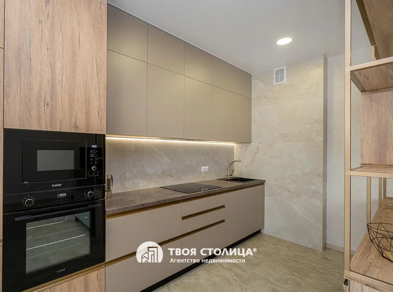 Квартира 2 комнаты 63 м² в Минске, Беларусь