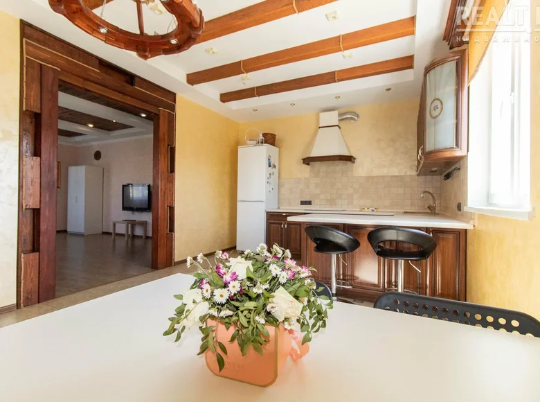 Casa de campo 263 m² Zabalocki sielski Saviet, Belarús