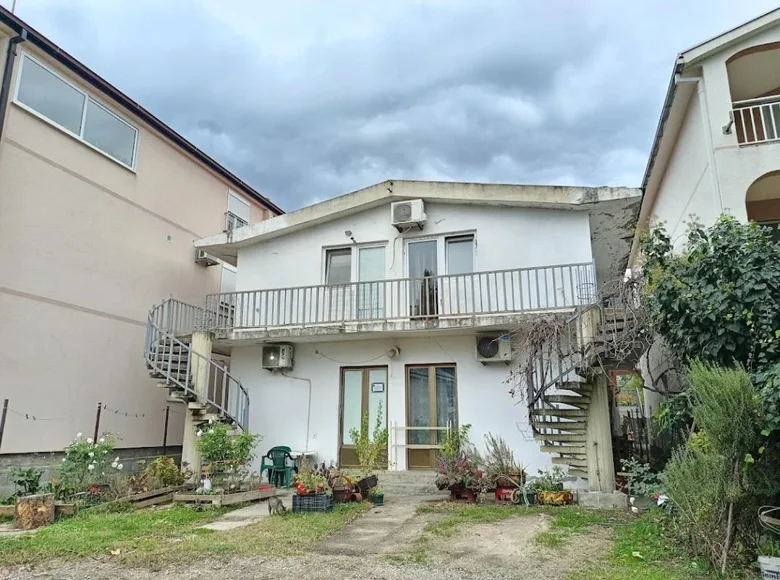 Casa 8 habitaciones 220 m² Polje, Montenegro