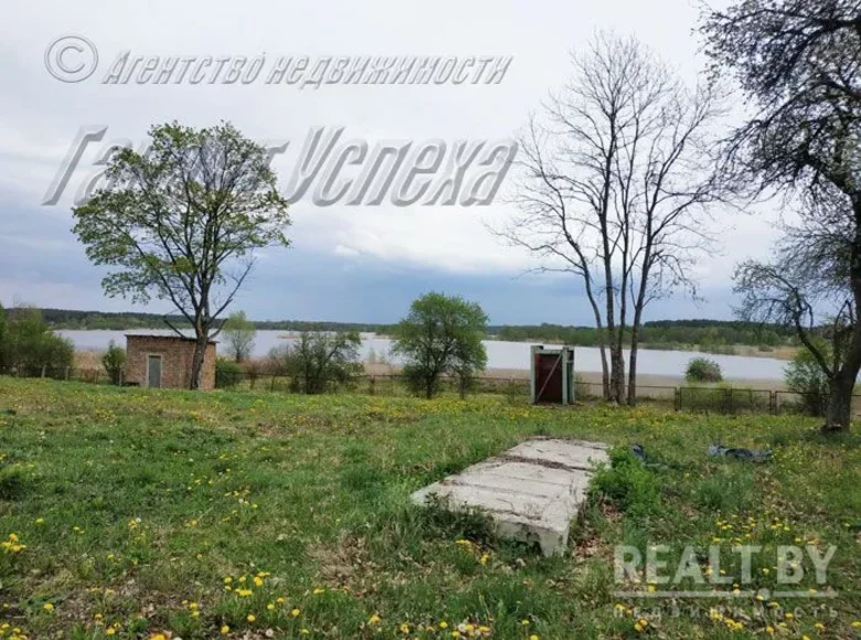 Commercial 2 266 m² in Muchaviec, Belarus