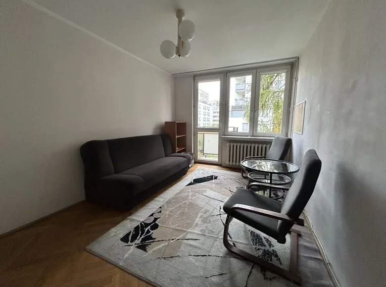 3 room apartment 50 m² in Warsaw, Poland