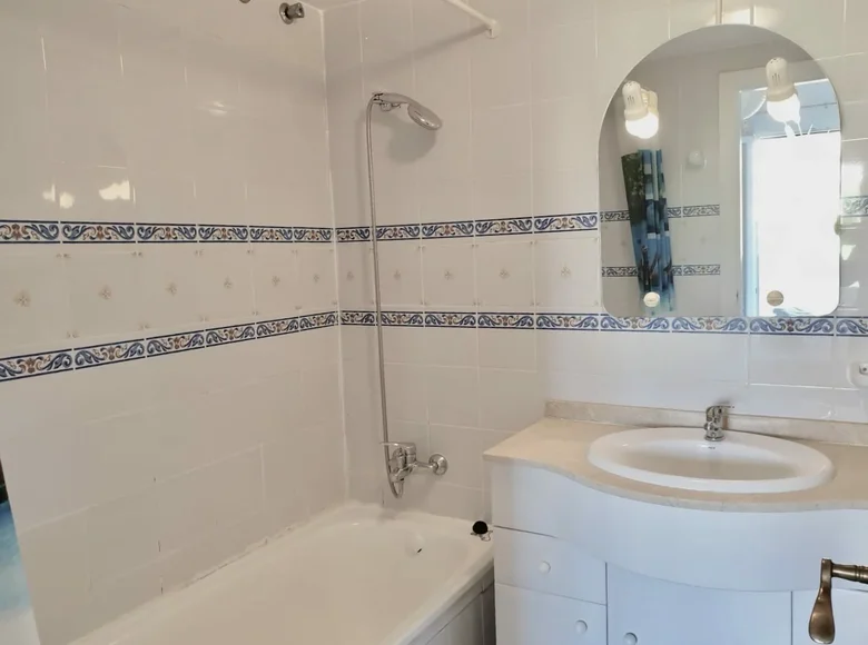 Penthouse 3 Schlafzimmer 135 m² Finestrat, Spanien