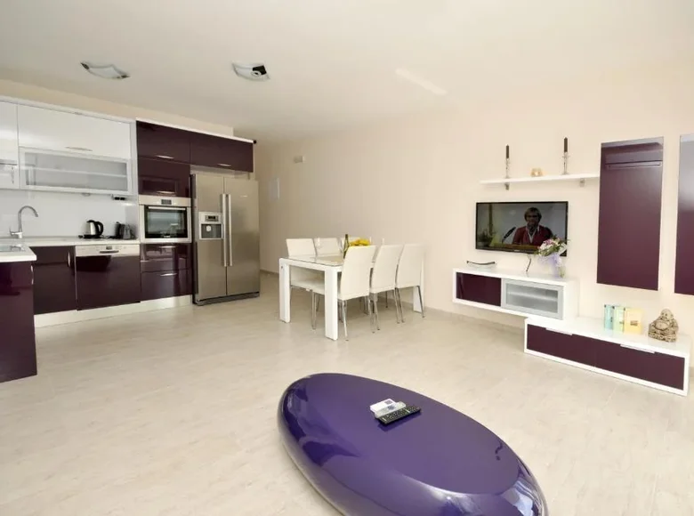 Apartamento 2 habitaciones 67 m² Croacia, Croacia