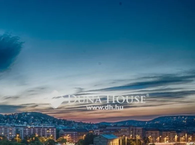 Apartment 2 bathrooms 200 m² in Budapest, Hungary