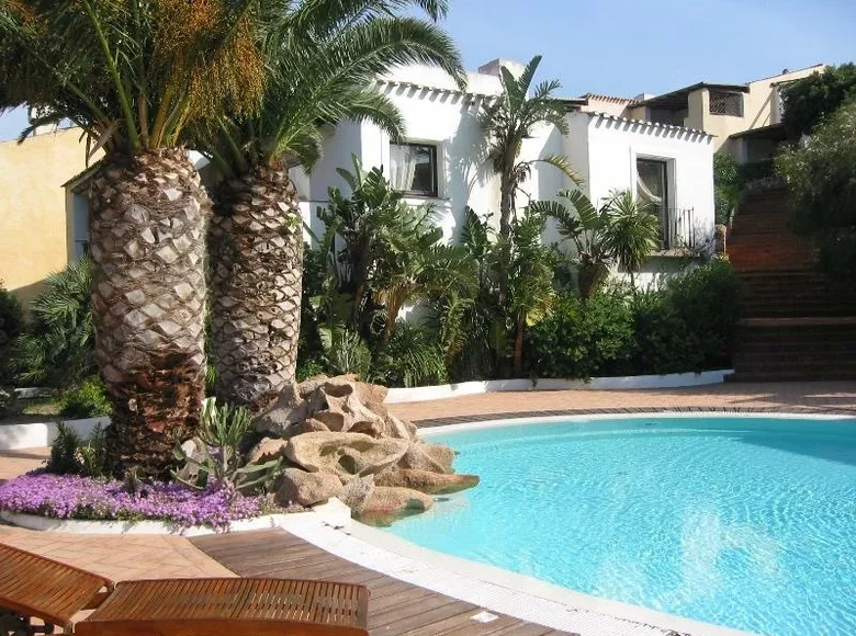 2 bedroom apartment 70 m² Sardinia, Italy