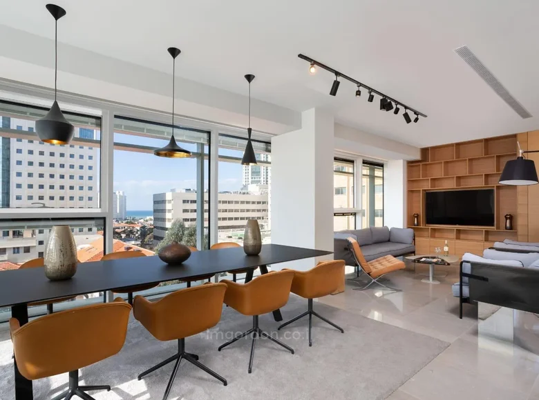 4 room apartment 110 m² in Tel-Aviv, Israel